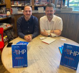 Patrick et Jérémy, auteurs du livre "Dans la tête des H-P"